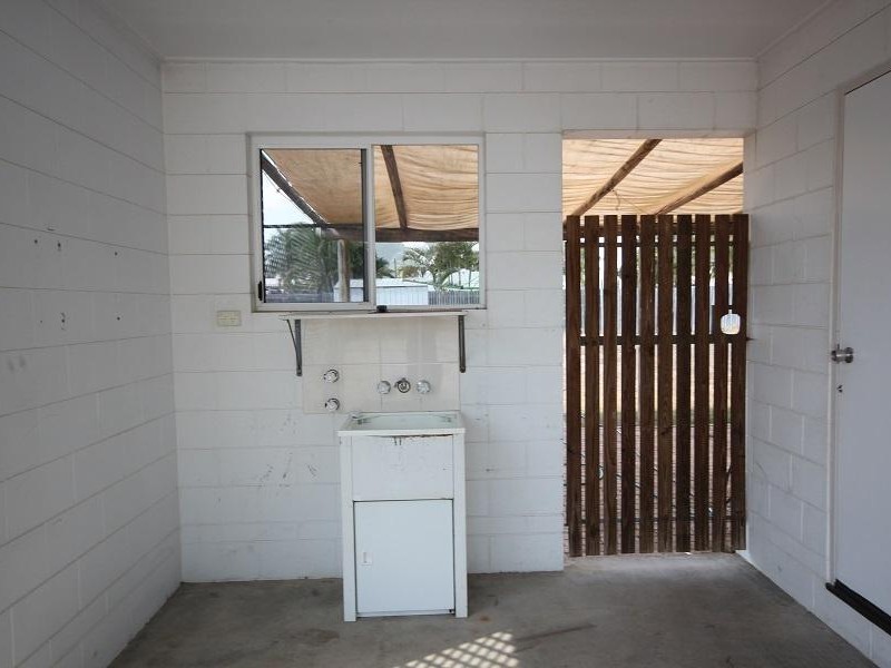 3 Newsholme Avenue, Deeragun QLD 4818