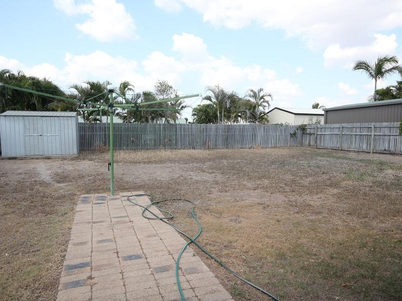 3 Newsholme Avenue, Deeragun QLD 4818