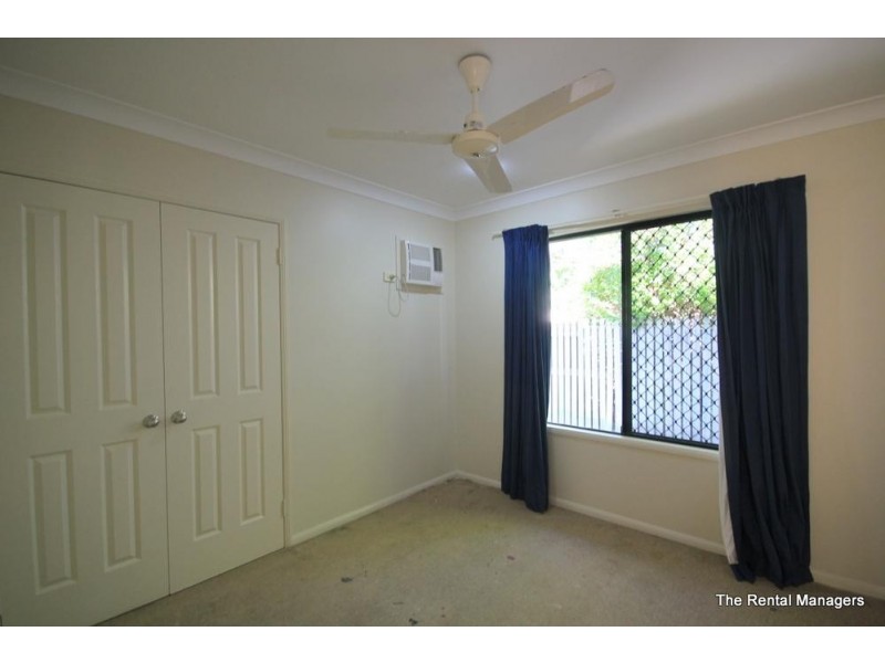 11 Gernika Court, Bushland Beach QLD 4818