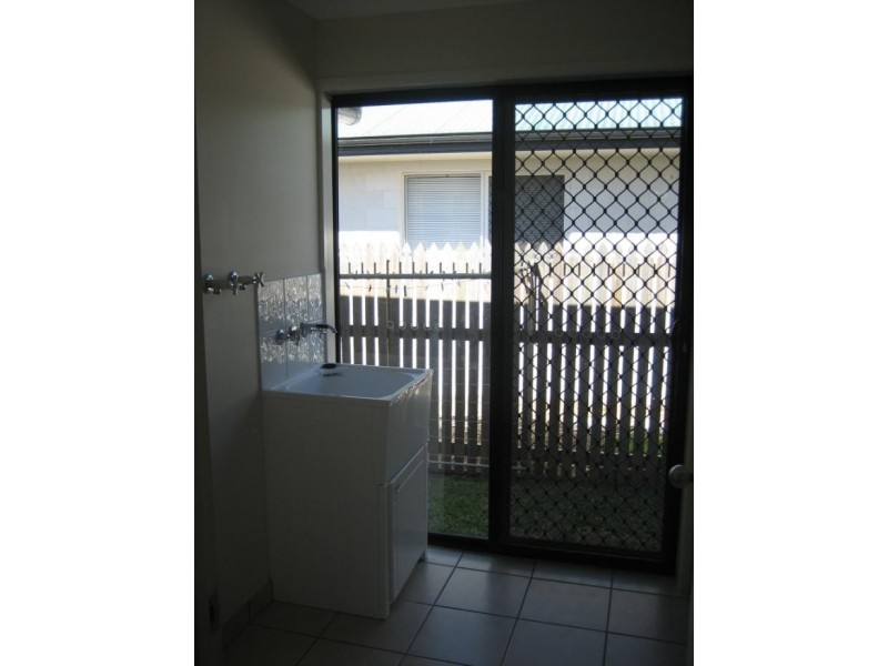 13 Gernika Court, Bushland Beach QLD 4818