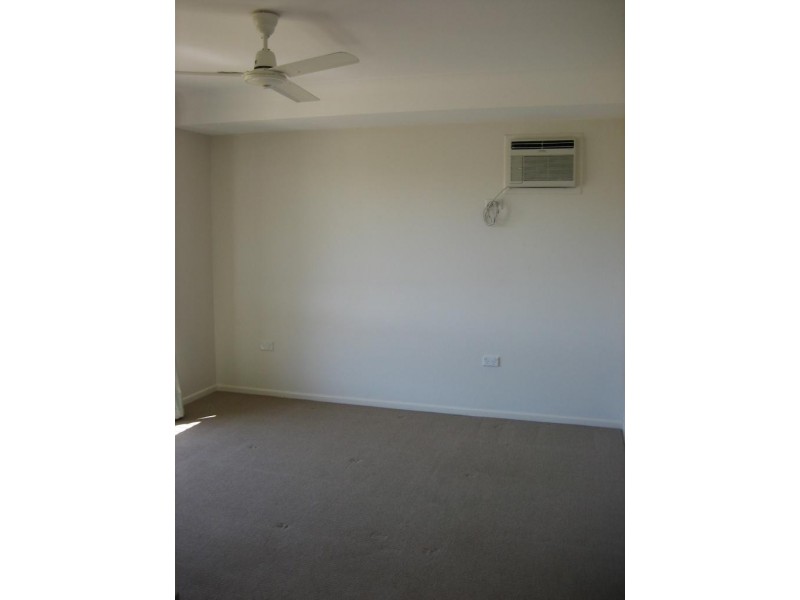 13 Gernika Court, Bushland Beach QLD 4818