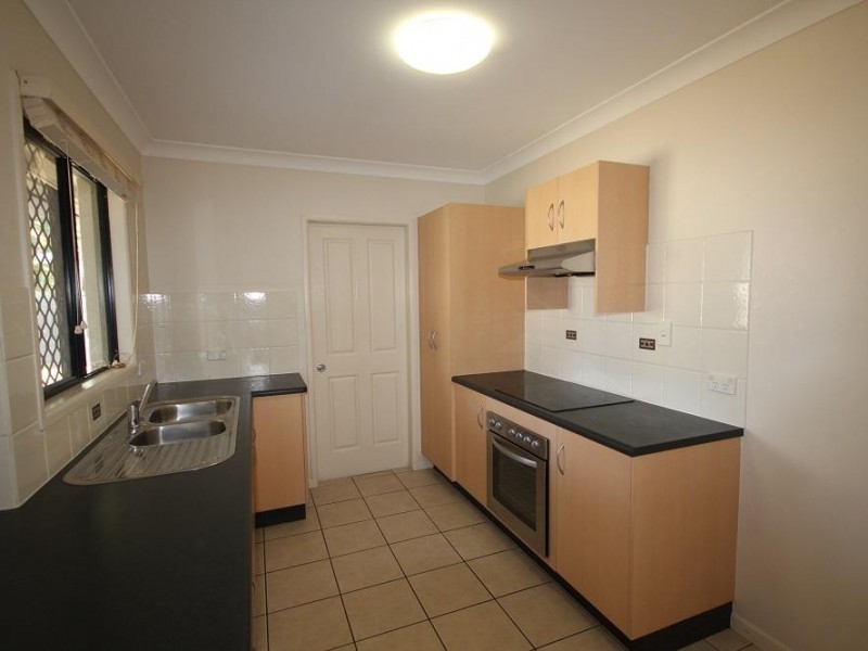 13 Gernika Court, Bushland Beach QLD 4818