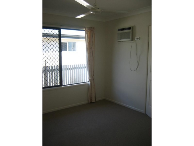 13 Gernika Court, Bushland Beach QLD 4818