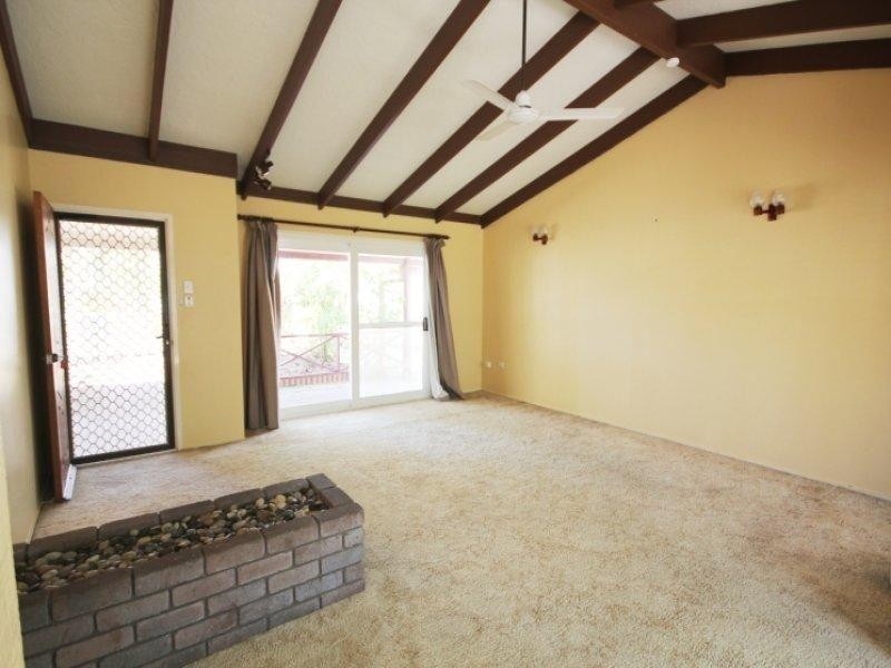 31 Whitsunday Drive, Kirwan QLD 4817
