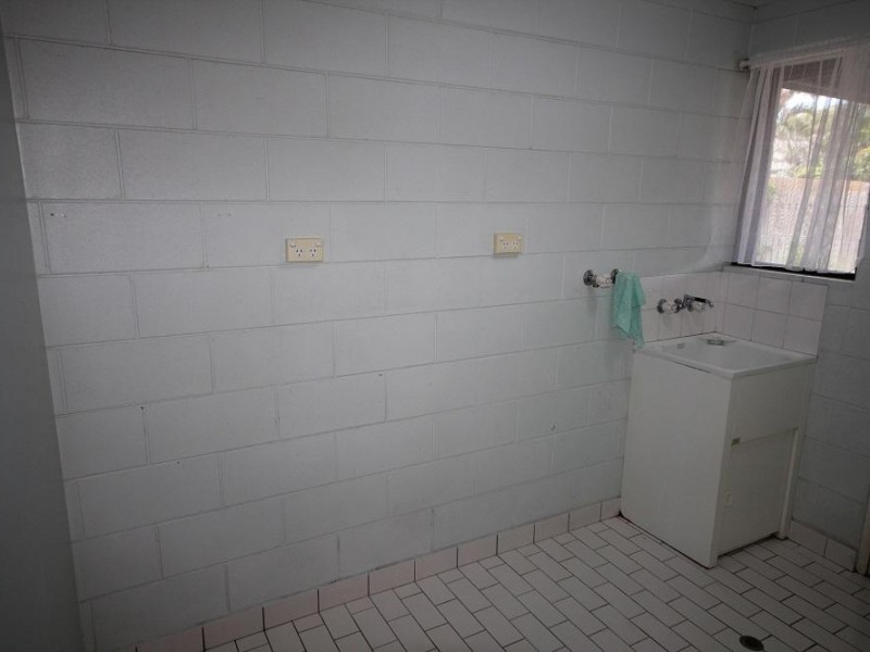 8 Deloraine Street, Kirwan QLD 4817