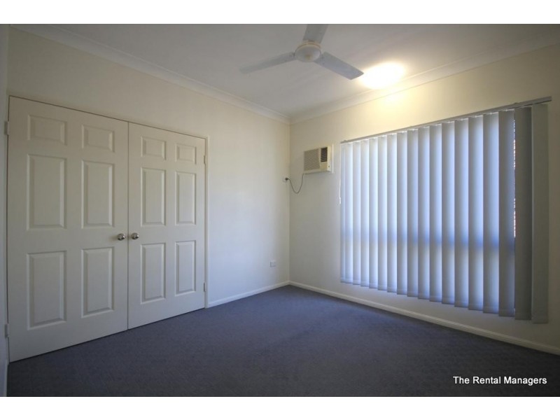 42 Seabrook Circuit, Bushland Beach QLD 4818