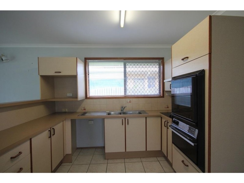 1 Capri Court, Heatley QLD 4814