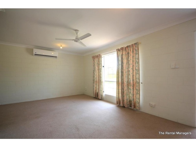 24 Mostyn Crescent, Bushland Beach QLD 4818