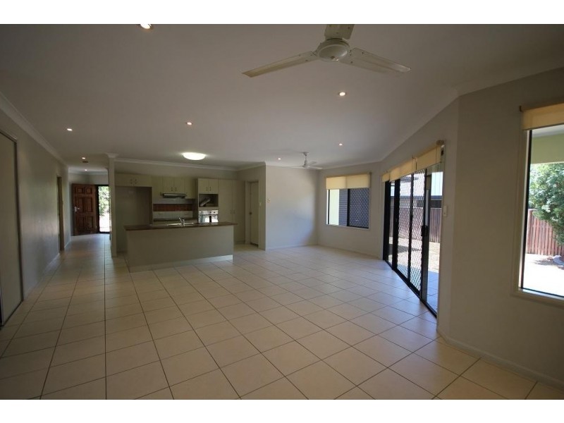 20 Woodwark Drive, Bushland Beach QLD 4818