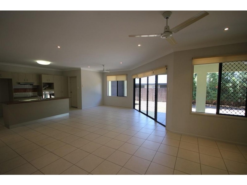 20 Woodwark Drive, Bushland Beach QLD 4818