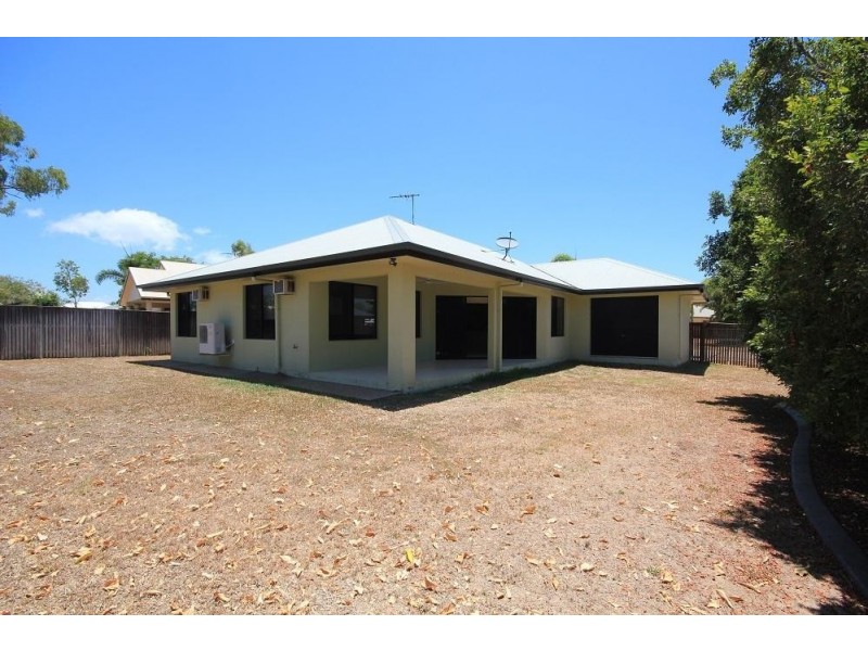 20 Woodwark Drive, Bushland Beach QLD 4818