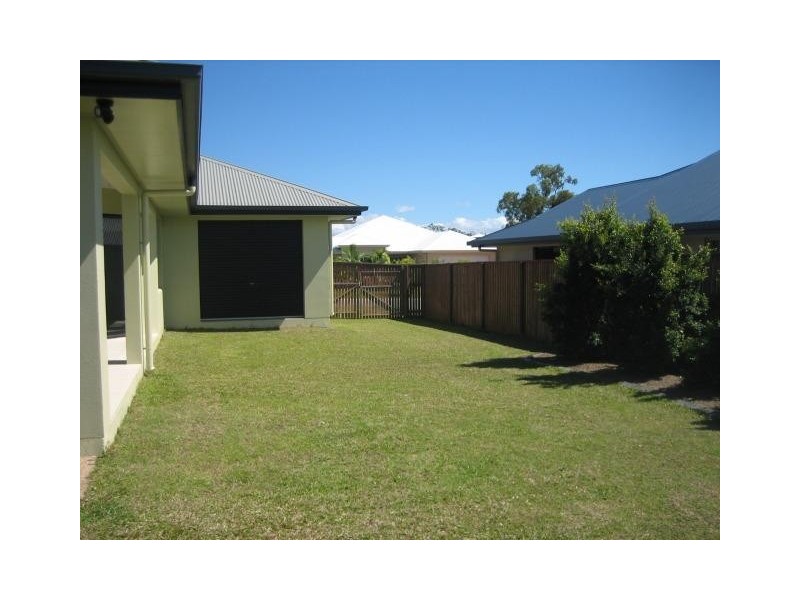 20 Woodwark Drive, Bushland Beach QLD 4818