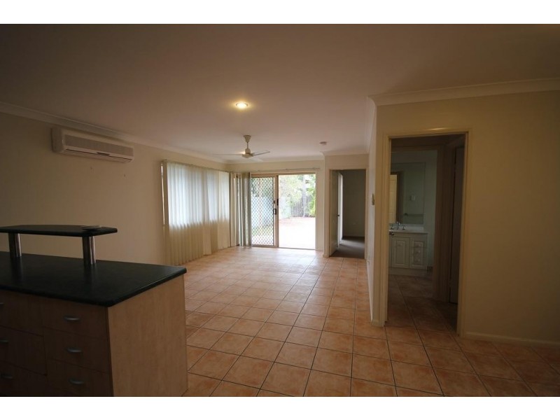 4 Michelia Court, Kirwan QLD 4817