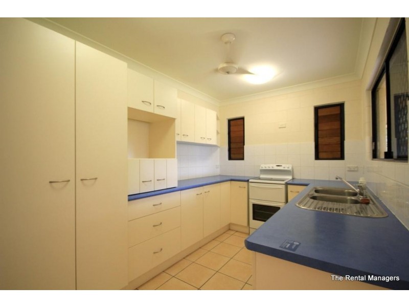 5 Sassafras Court, Bushland Beach QLD 4818