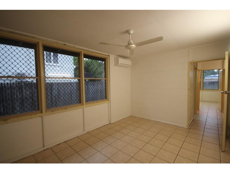 1/18 Launder Street, Mundingburra QLD 4812
