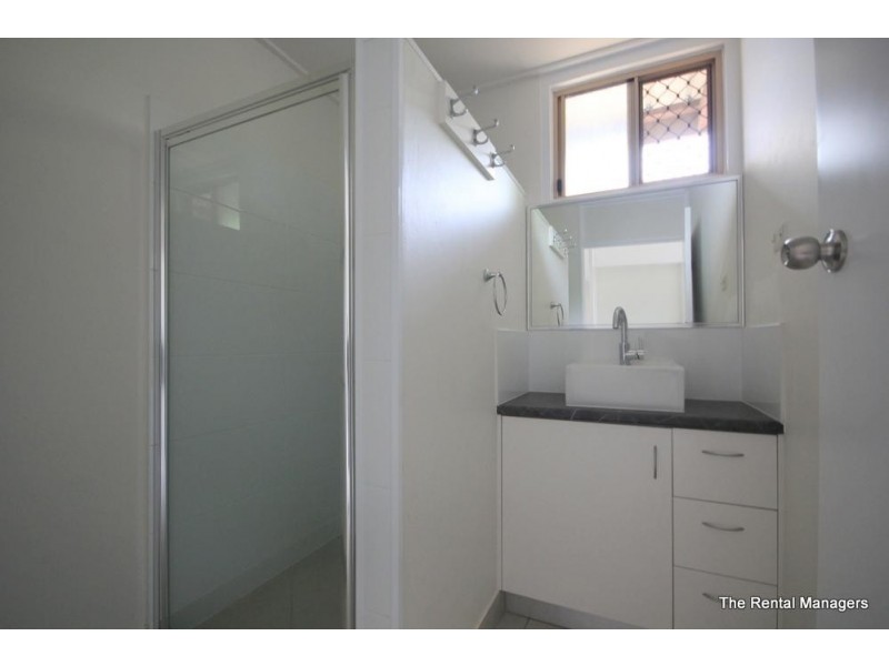 1/18 Launder Street, Mundingburra QLD 4812