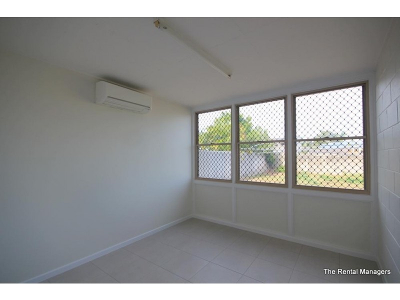 1/18 Launder Street, Mundingburra QLD 4812