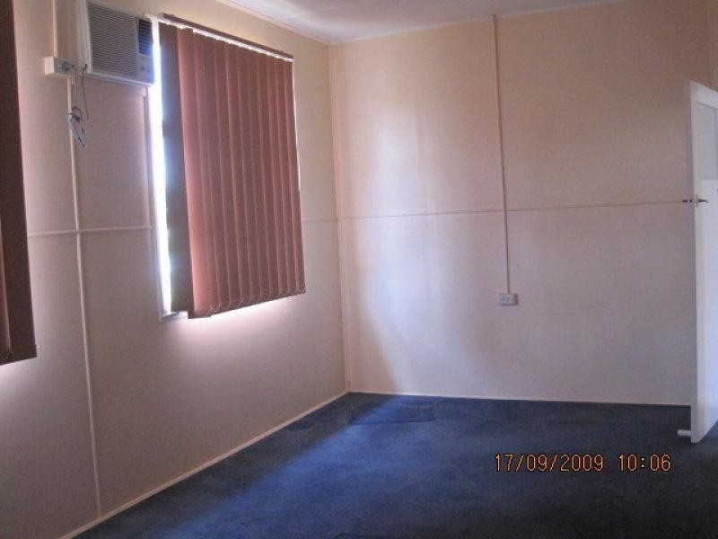 2/19 Love Lane, Mundingburra QLD 4812