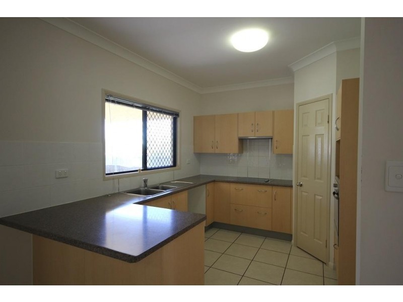 22 Palomar Court, Mount Louisa QLD 4814