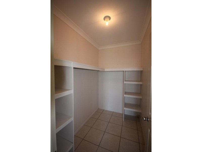 22 Palomar Court, Mount Louisa QLD 4814