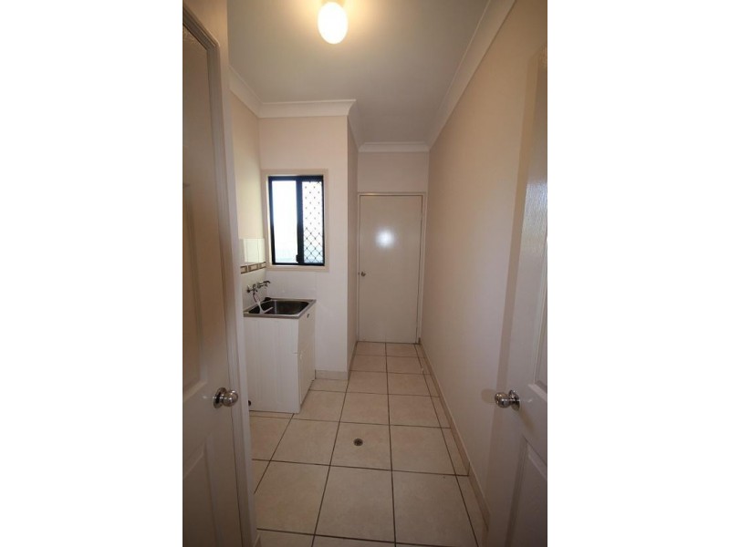 22 Palomar Court, Mount Louisa QLD 4814