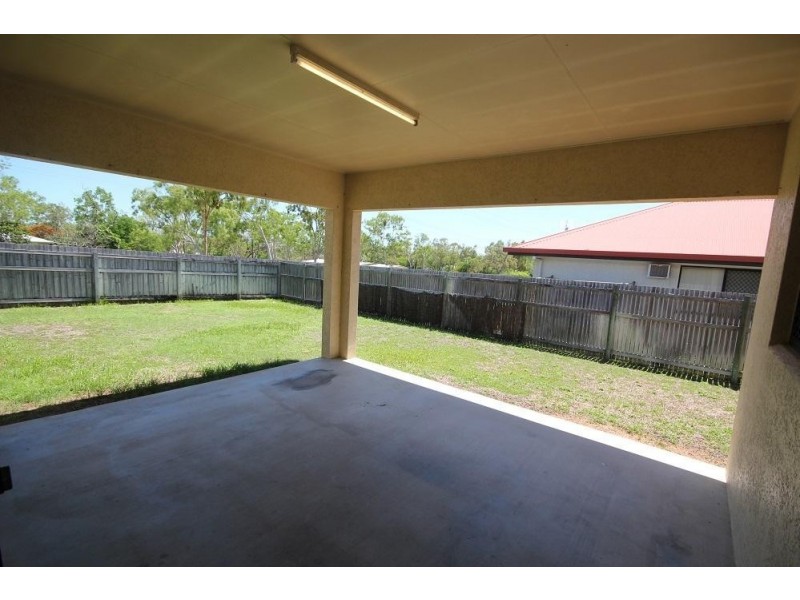 22 Palomar Court, Mount Louisa QLD 4814