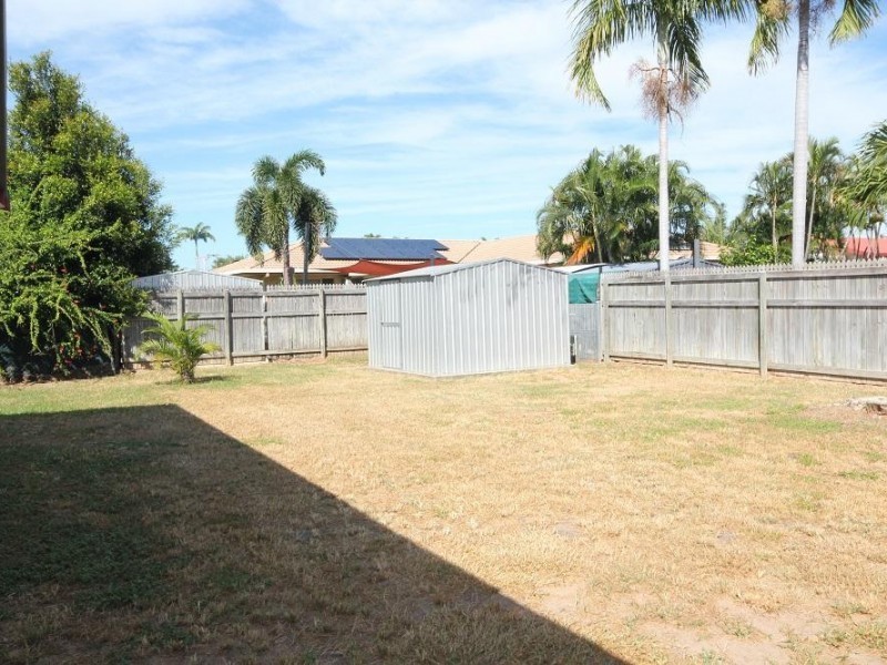 31 Hinchinbrook Drive, Kirwan QLD 4817