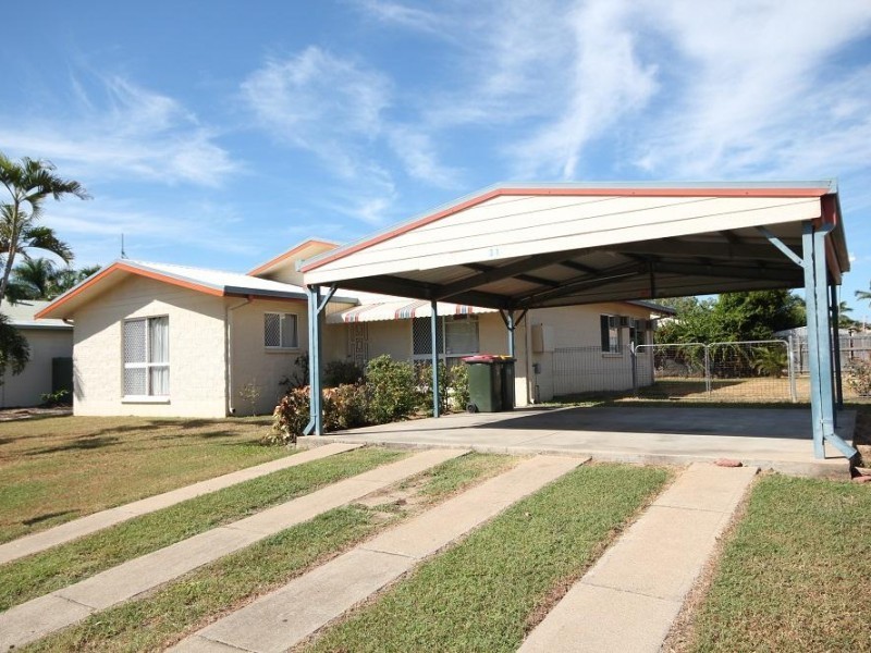 31 Hinchinbrook Drive, Kirwan QLD 4817