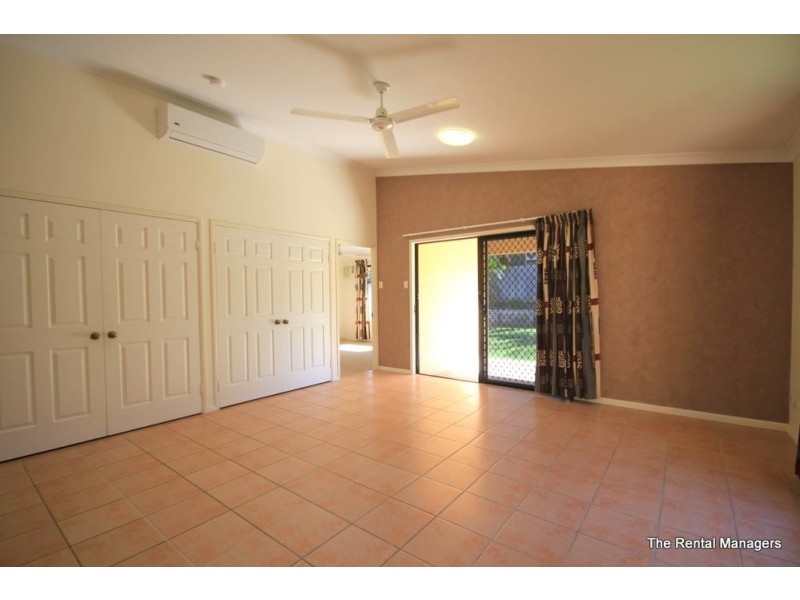 24 Sea Eagle Circuit, Douglas QLD 4814