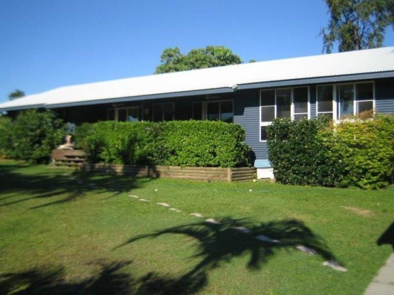 27 Joshua Crescent, Bushland Beach QLD 4818