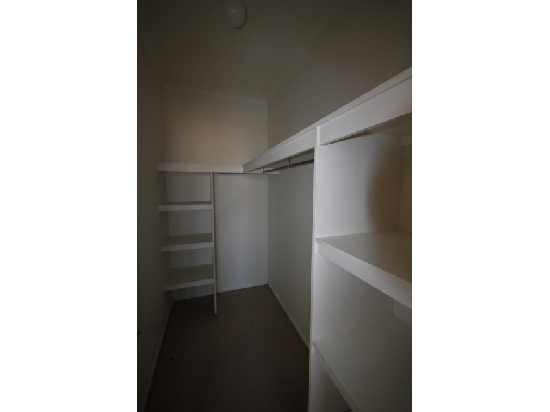 1 Clearwater Court, Bushland Beach QLD 4818