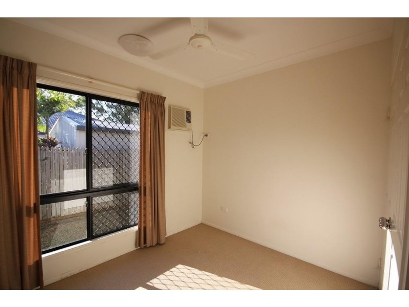 1 Clearwater Court, Bushland Beach QLD 4818