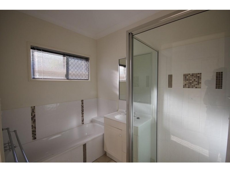 1 Clearwater Court, Bushland Beach QLD 4818