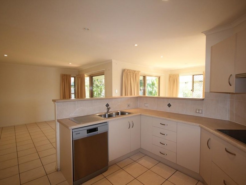 19 Crossman Place, Kirwan QLD 4817