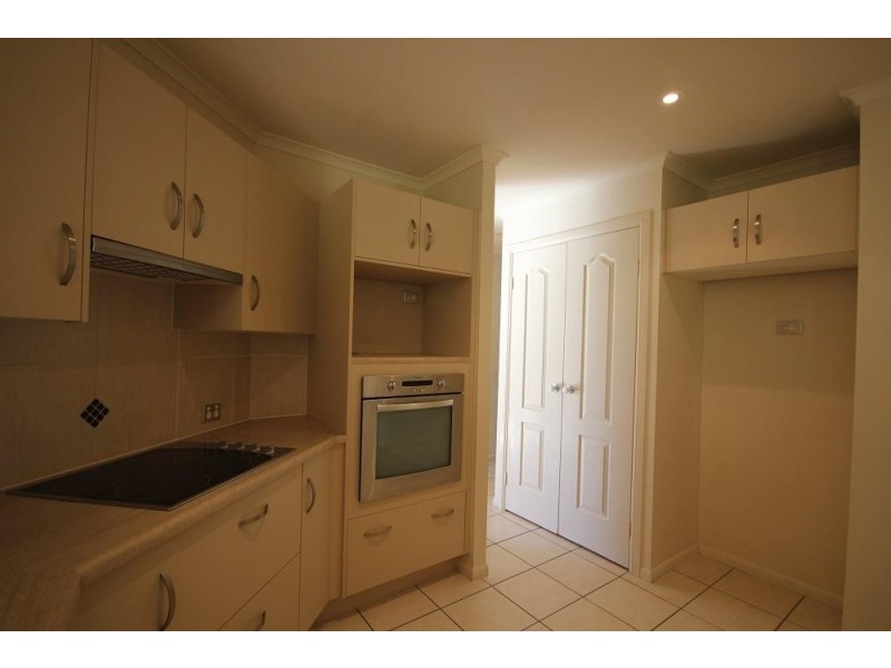 19 Crossman Place, Kirwan QLD 4817