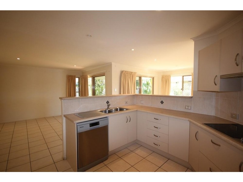 19 Crossman Place, Kirwan QLD 4817