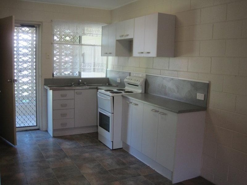 2/94 Bamford Lane, Kirwan QLD 4817