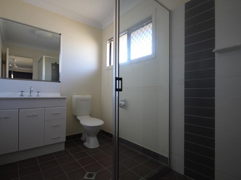 24 Woodwark Drive, Bushland Beach QLD 4818