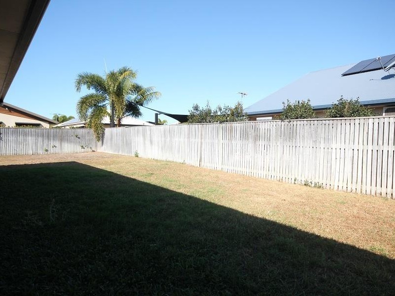 24 Woodwark Drive, Bushland Beach QLD 4818