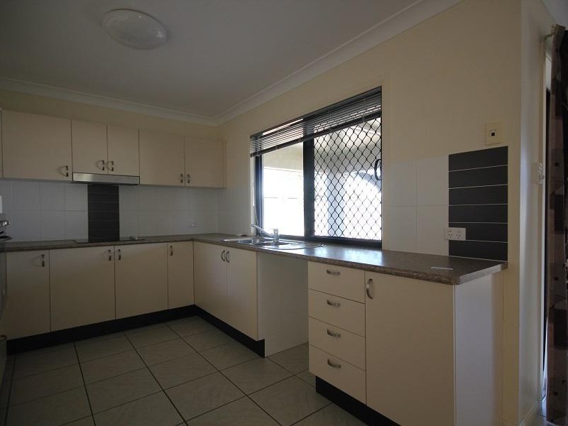 24 Woodwark Drive, Bushland Beach QLD 4818