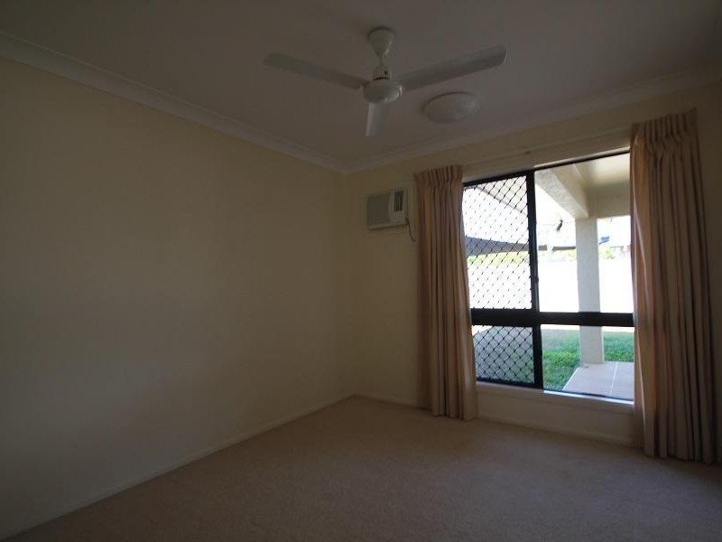 24 Woodwark Drive, Bushland Beach QLD 4818