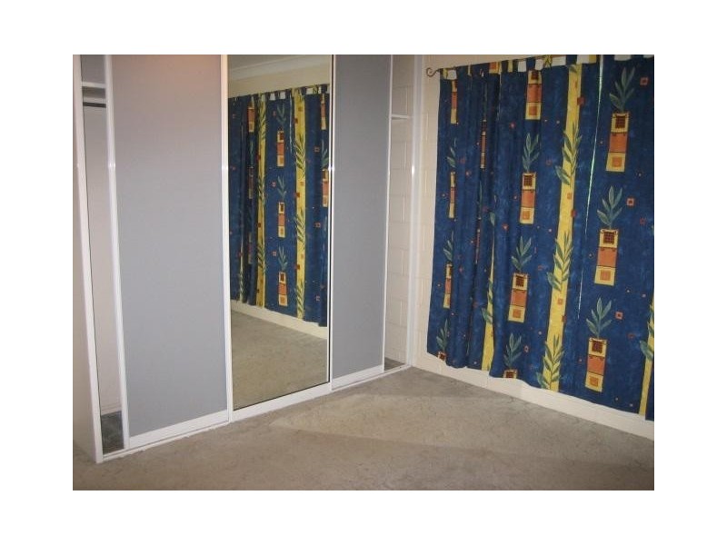 4 Sandalan Court, Bushland Beach QLD 4818