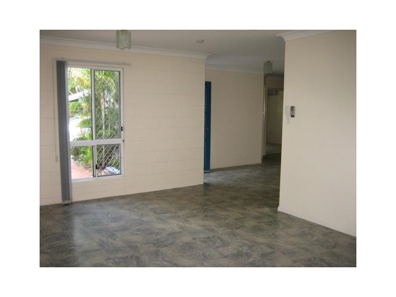 4 Sandalan Court, Bushland Beach QLD 4818