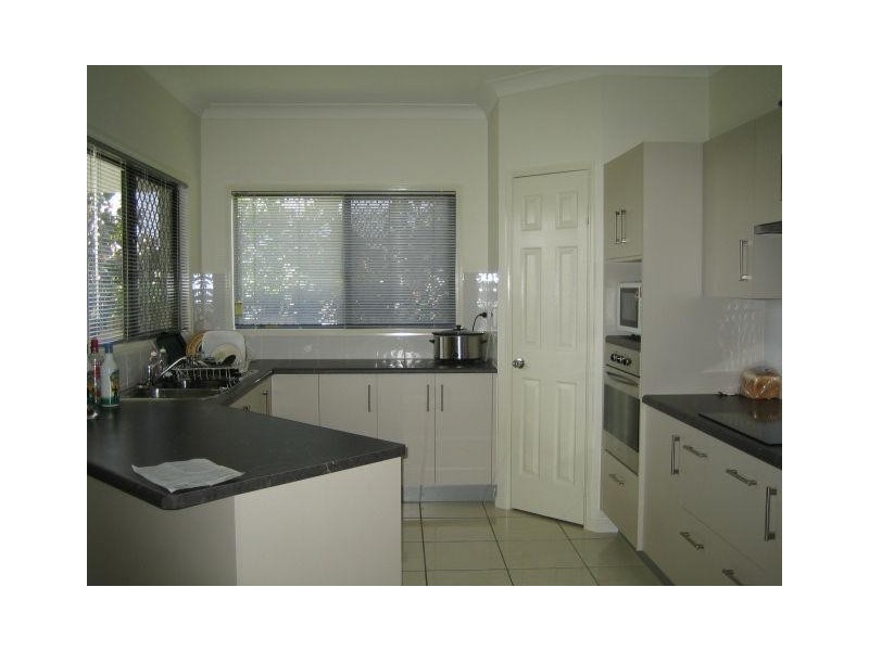 56 Crestbrook Drive, Mount Louisa QLD 4814