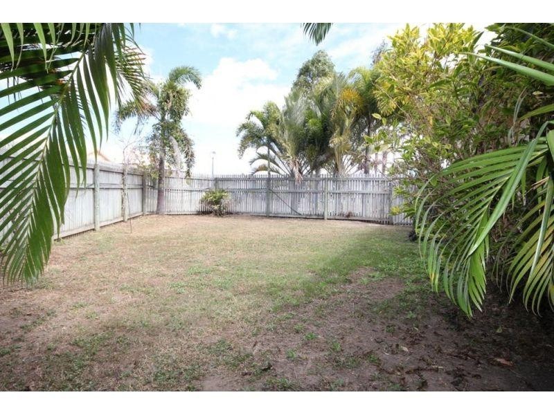 40 Honeyeater Circle, Douglas QLD 4814