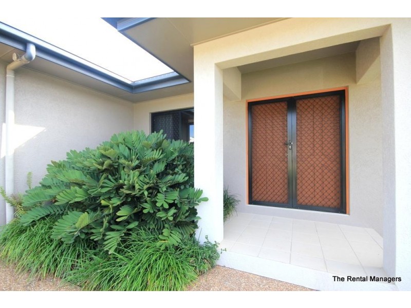 19 Lockyer Place, Mount Louisa QLD 4814