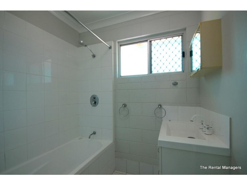 1404 Riverway Drive, Kelso QLD 4815