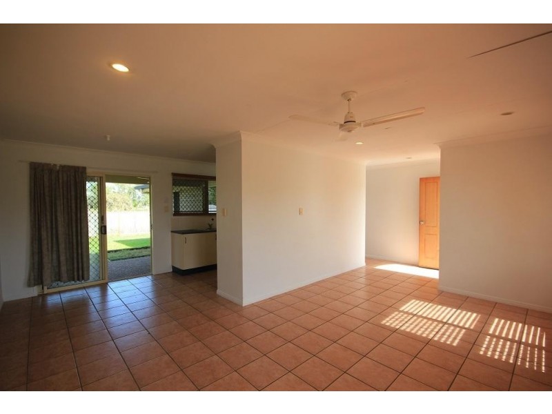 8 Camplin Court, Burdell QLD 4818