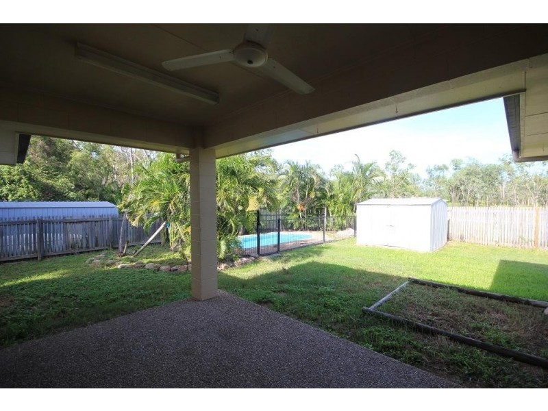 8 Camplin Court, Burdell QLD 4818