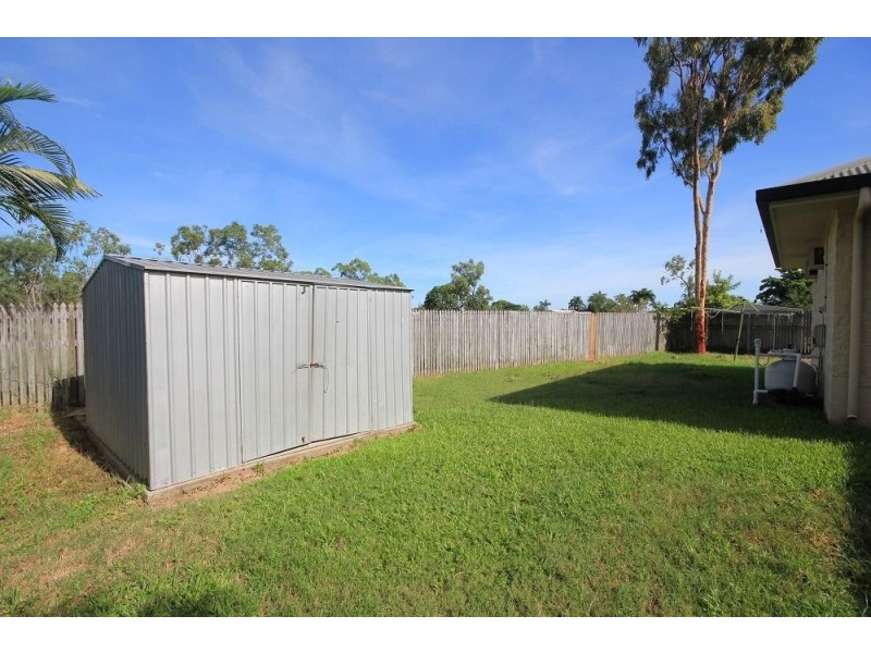 8 Camplin Court, Burdell QLD 4818